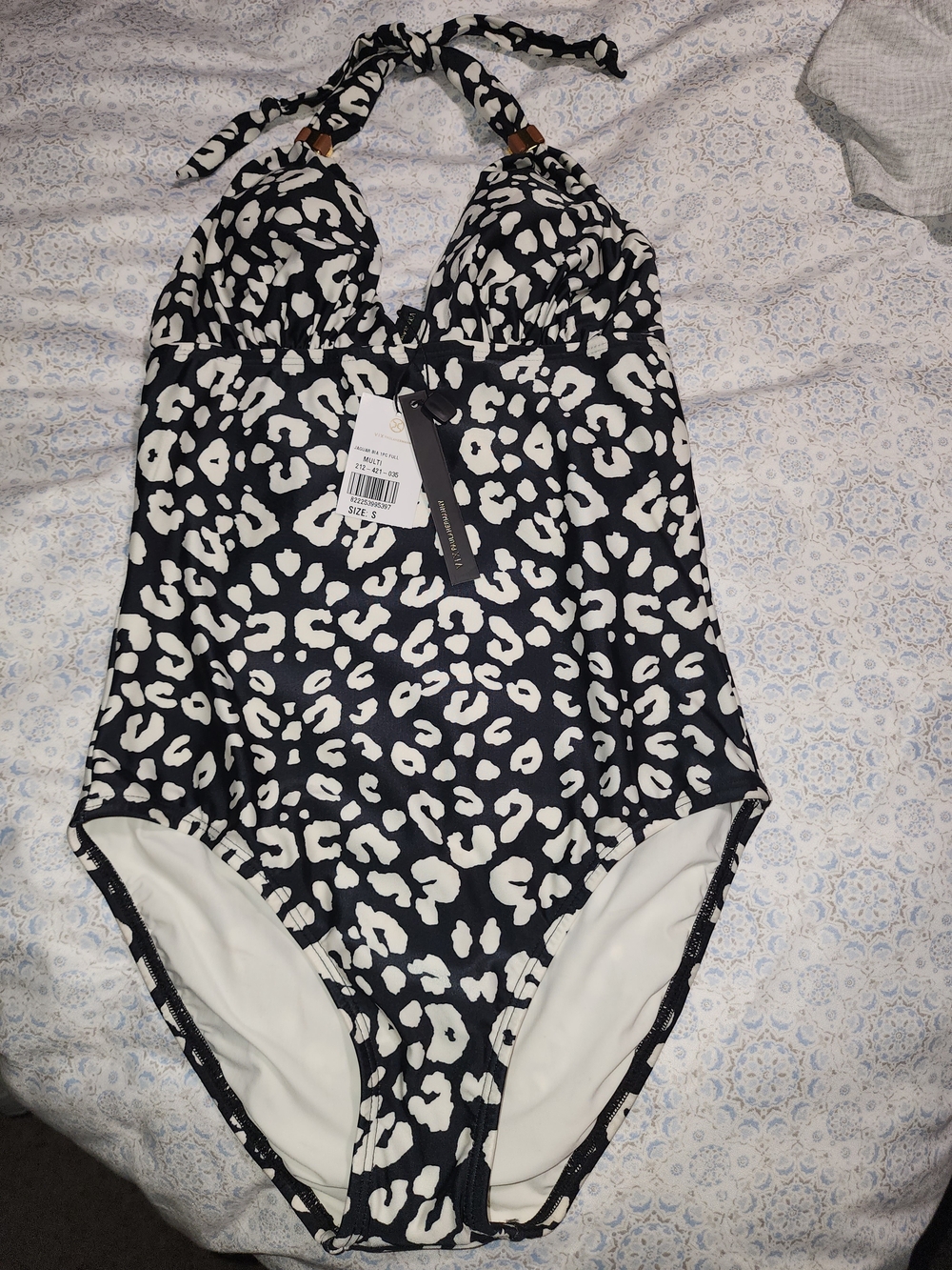 Womenâs Black & White VIX PAULAHERMANNY "Jaguar Bia" One-Piece Swimsuit